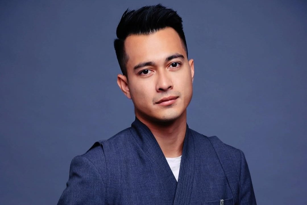 Eza Gionino Pastikan Hadir di Sidang Cerai, Kuasa Hukum Utamakan Damai