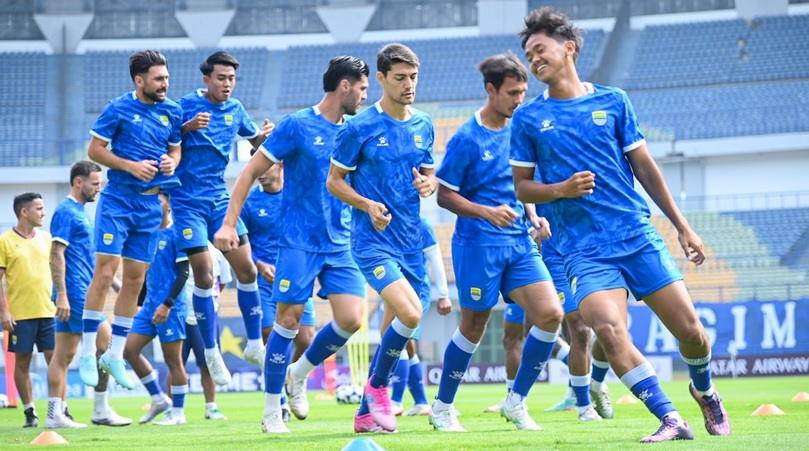 Hodak: Persib Siap Taklukan Laga Bergengsi di Bali dan Thailand