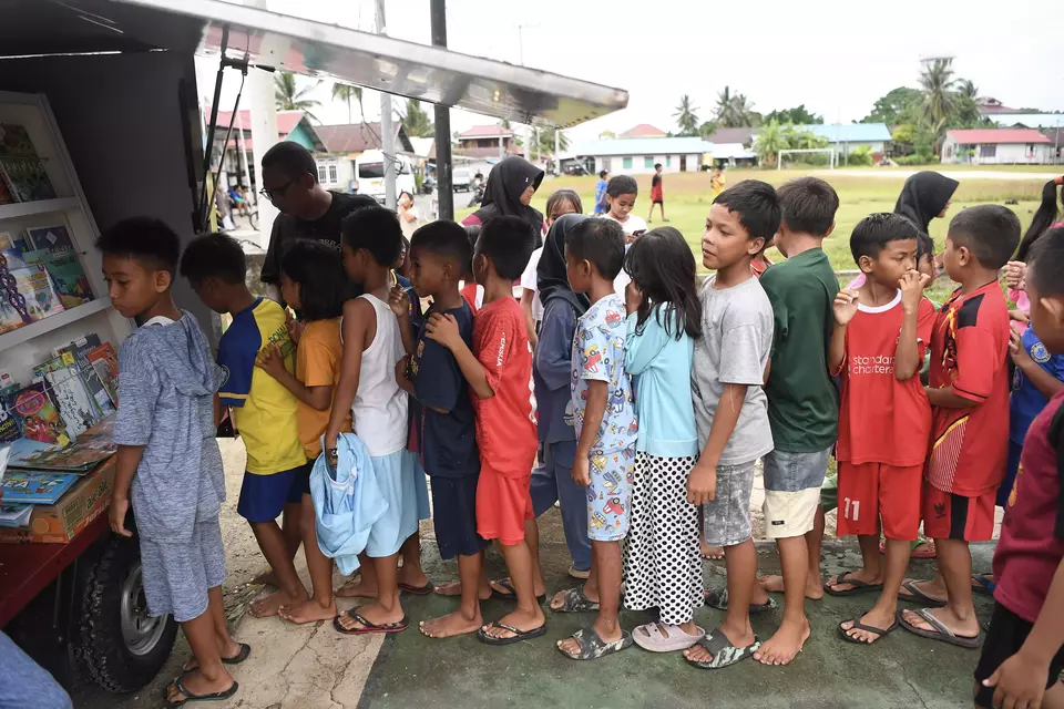 Indonesia Hadapi Tantangan Serius dalam Pemenuhan Gizi Anak: Solusi dan Upaya