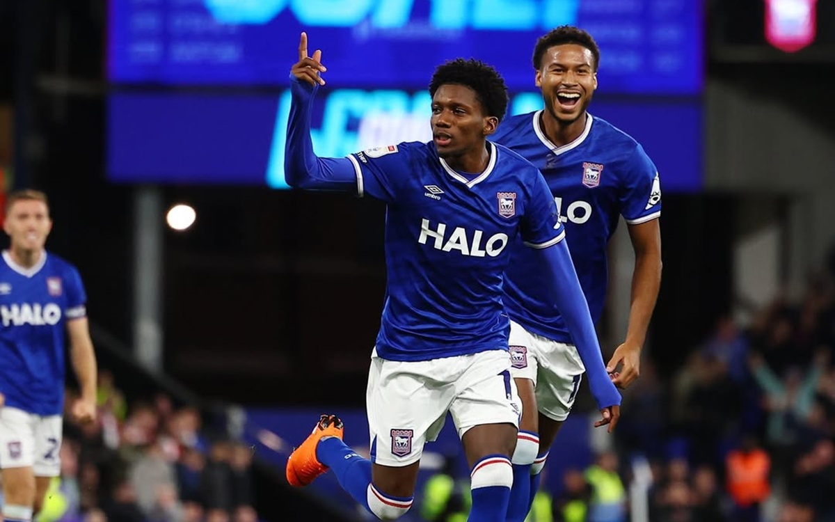 Ipswich Bantai Sheffield United 5-0, Philogene Cetak Hattrick Gemilang