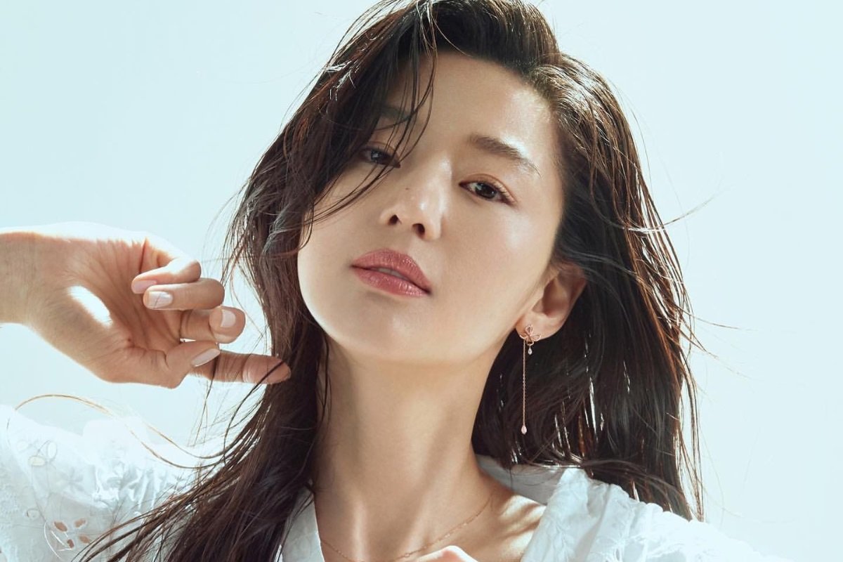 Jun Ji Hyun Diboikot Netizen China Pasca Drama Tempest, Ini Penyebabnya