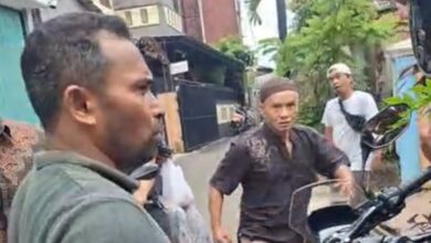 Jurnalis Dikepung Pekerja SPPG di Pasar Rebo Saat Liput Kasus Keracunan MBG