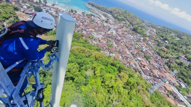 Jurus XLSmart Jaga Sinyal Tetap Stabil di Tengah Banjir Bali