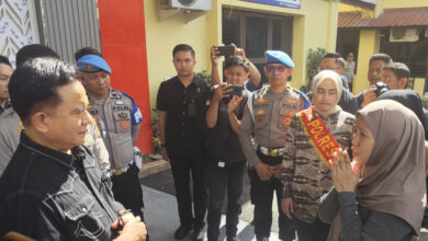 Keluarga Korban Ojol Makassar Menolak Restorative Justice di Hadapan Yusril