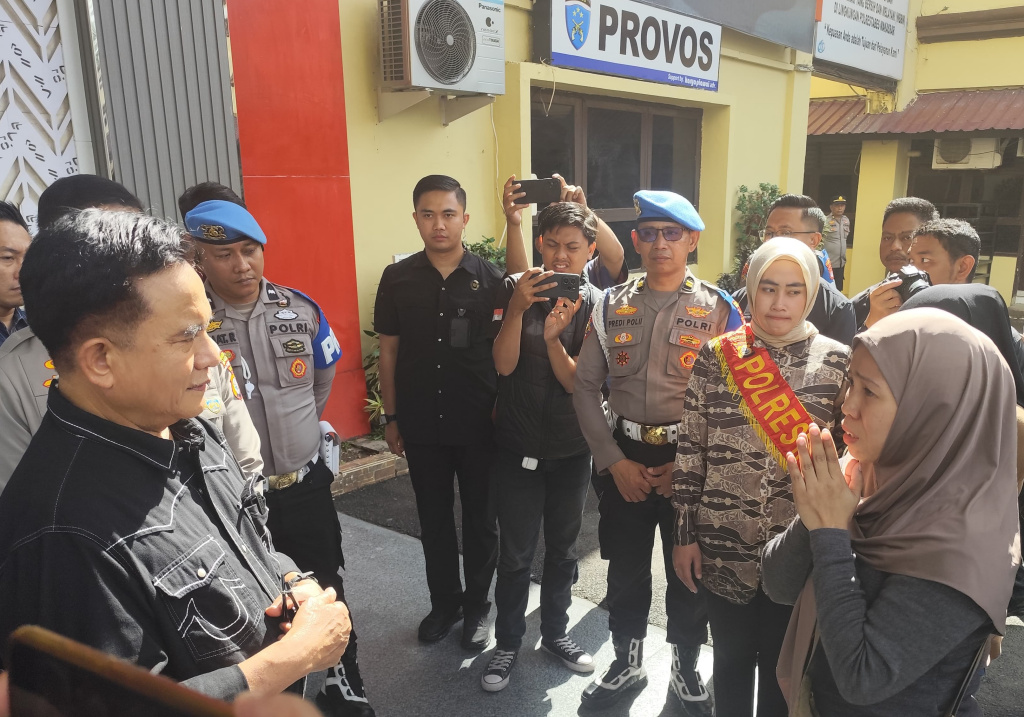 Keluarga Korban Ojol Makassar Menolak Restorative Justice di Hadapan Yusril