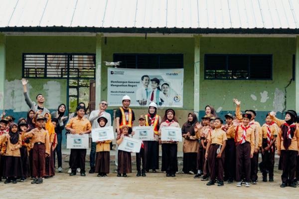 Mandiri Peduli Sekolah Wujudkan Lingkungan Belajar Layak di 27 Lokasi