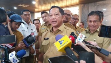 Mendagri Tito: Minta Satpol PP Tak Pakai Kekerasan, Dukung Pendapat Publik