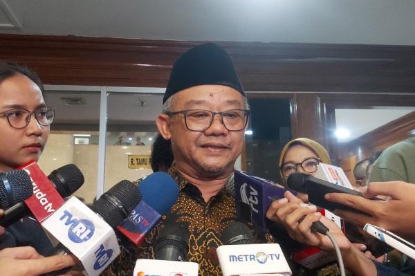 Mendikdasmen: Pelajar Demo Harus Salurkan Aspirasi Tanpa Tinggalkan Sekolah