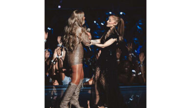 Momen Ariana Grande dan Mariah Carey Bersama di Backstage MTV VMA 2025