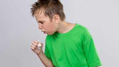 Ngeri! Batuk Tak Kunjung Sembuh Bisa Jadi Gejala Kanker Paru yang Mengancam