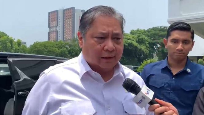 Prabowo Panggil Menteri dan Gubernur BI ke Istana: Ada Apa Sebenarnya?