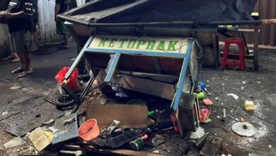 Pria di Depok Ngamuk Hancurkan Gerobak Setelah Beli Ketoprak Kurang Rp3.000
