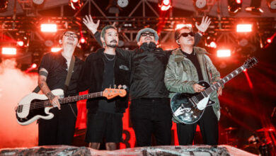 Rebellion Rose Pilih Orasi di Pestapora 2025, Bawakan Lagu Buruh Tani