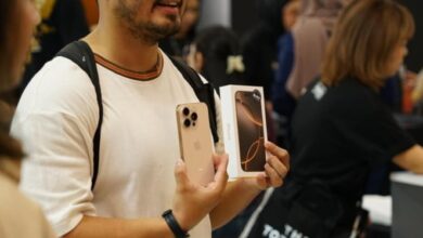 Stiker Hitam Ini Bikin iPhone Kebal Rusak dan Hilang, Cara Ampuh Lindungi Gadget Kamu