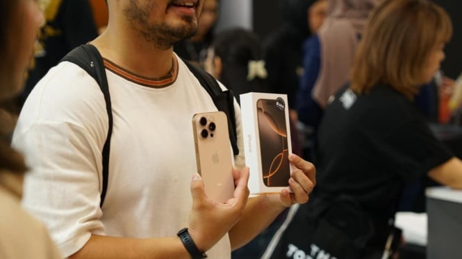 Stiker Hitam Ini Bikin iPhone Kebal Rusak dan Hilang, Cara Ampuh Lindungi Gadget Kamu