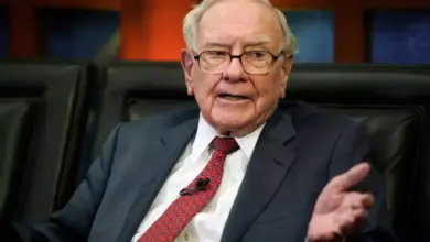 8 Tips Investasi Legendaris: Belajar Kaya ala Warren Buffett