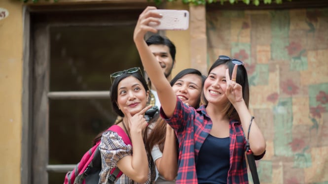 Berebut Suara Gen Z: Strategi Partai Politik Menghadapi Pemilu 2024