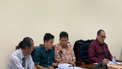 Bonatua Gugat ANRI: Kronologi Tak Dapat Salinan Ijazah Jokowi