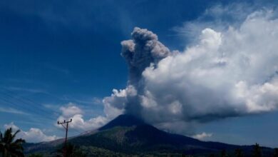 Breaking News! Gunung Lewotobi Laki-Laki Meletus Dahsyat, Warga Dievakuasi Segera