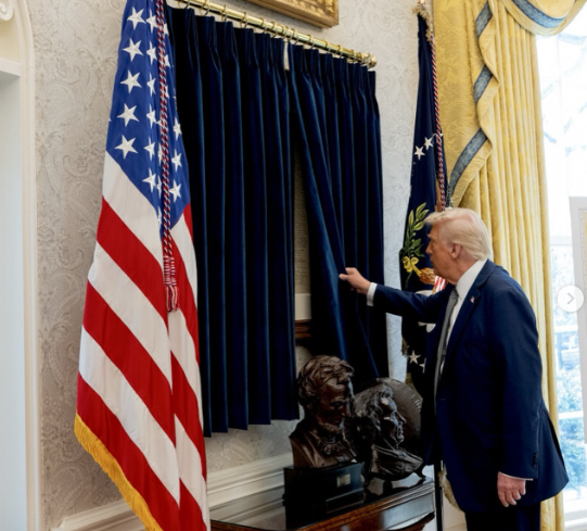 Donald Trump Belum Tentukan Peran Tony Blair di Dewan Perdamaian Gaza