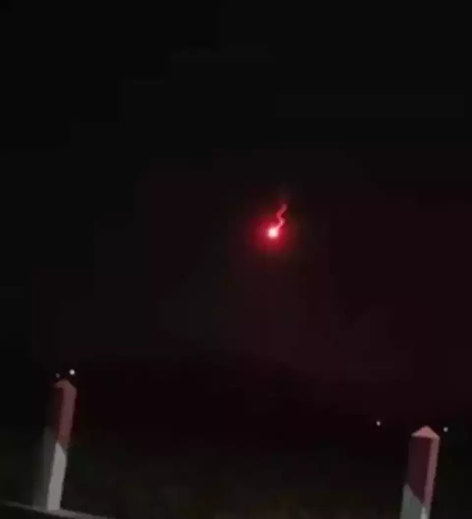 Fenomena Meteor di Langit Cirebon: Manfaat dan Risiko yang Perlu Diketahui!