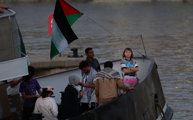 Greta Thunberg dan Aktivis Global Sumud Flotilla Dideportasi ke Yunani oleh Israel