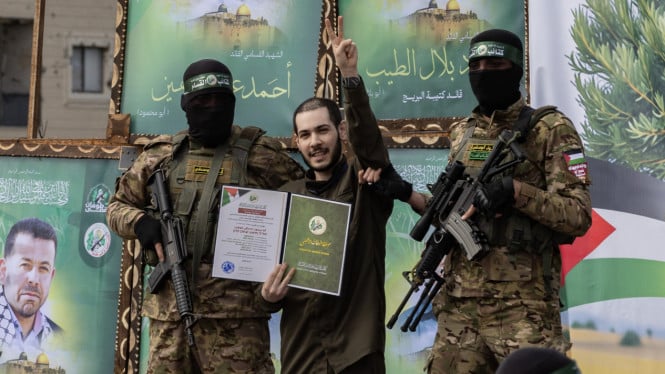 Hamas Sediakan Taurat dan Perlengkapan Ibadah Yahudi, Cerita Tentara Israel