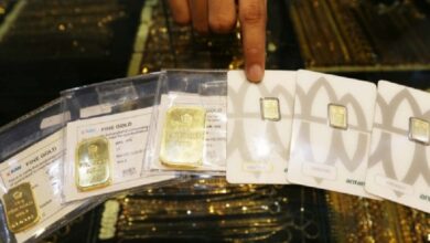 Harga Emas Antam Turun Jadi Rp2.350.000 per Gram, Simak Selengkapnya!