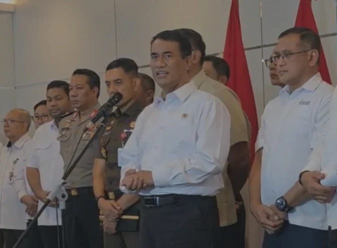 “Harga Pupuk Turun 20%: Mentan Amran Sebut Peristiwa Sejarah Pertama”