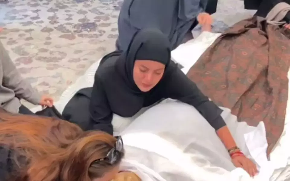 Ibunda Olla Ramlan Sempat Jalani Operasi Sebelum Meninggal Dunia