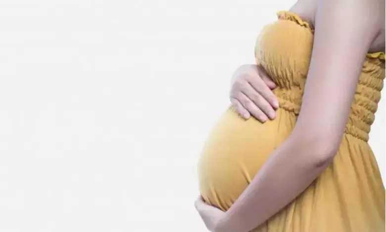 Kehamilan Usia Muda Rentan Baby Blues: Kenali Penyebab dan Solusinya