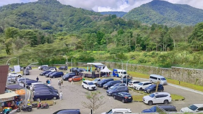 Kementerian Lingkungan Hidup Cabut Segel Wisata Puncak Pekan Depan