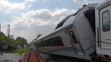 Kereta Purwojaya Anjlok, KAI Pastikan 232 Penumpang Selamat dan Terlindungi