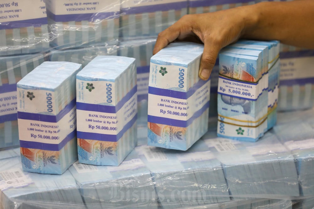 Kredit Nganggur Menjulang Tinggi: Tantangan Bunga Bank yang Susah Turun