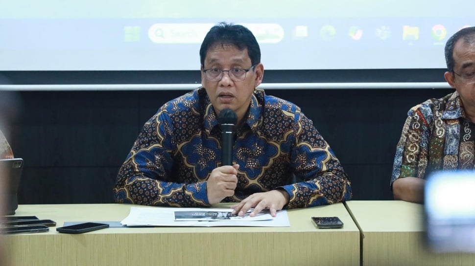 Makna Mendalam Motif Batik Trimina yang Sering Dipakai Menkeu Purbaya