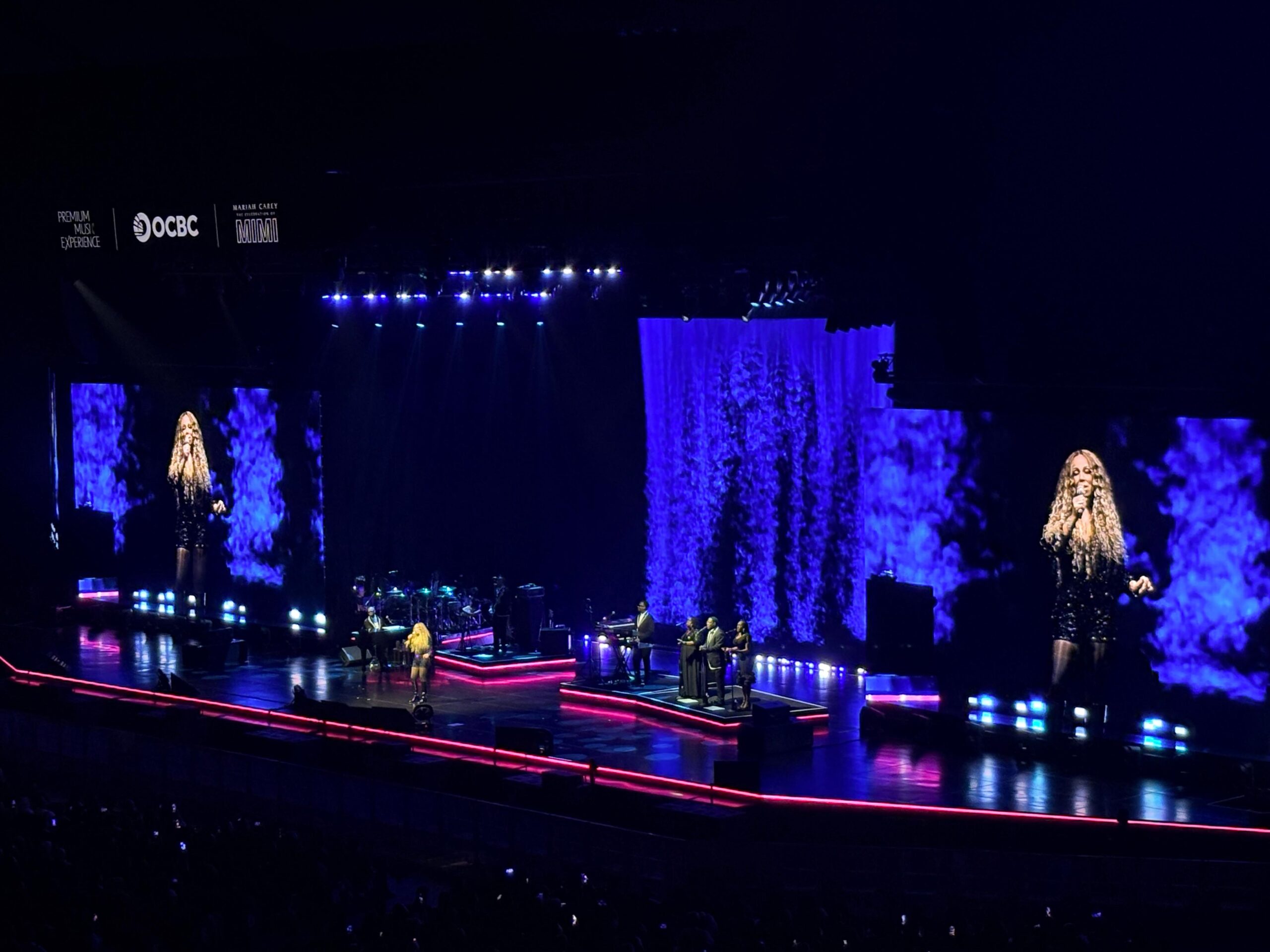 Mariah Carey Sapa Fans Indonesia Dalam Konser Private Memukau di Sentul