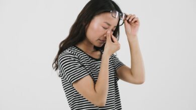 Mata Tiba-Tiba Menangis Tanpa Sebab? Jangan Dianggap Sepele, Kenali Penyebabnya!