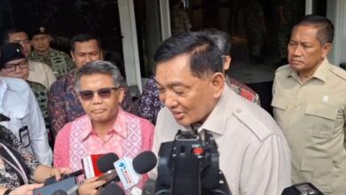 PKS Tegaskan Tak Bahas Kabinet dengan Menhan Sjafrie, Sudah Punya Prof Yassierli