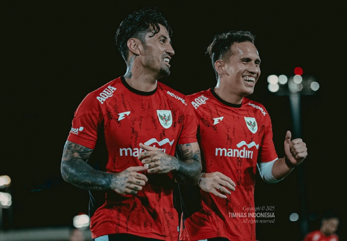 Patrick Kluivert Coret 6 Pemain Timnas Indonesia Jelang Lawan Arab Saudi