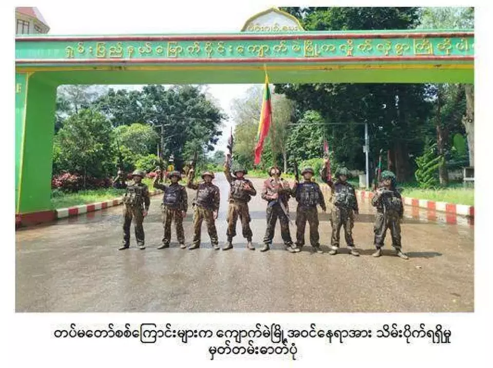 Perang Myanmar Semakin Brutal: Siswa Cari Perlindungan di Bunker