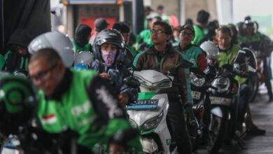 Perpres Ojol Digodok: Regulasi Status Pengemudi dan Tarif Gojek-Grab