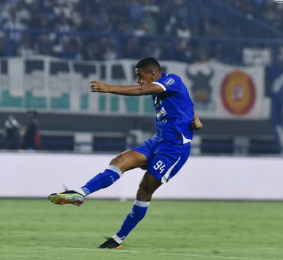 Persib Masuk Lima Besar Klasemen Super League Usai Taklukkan Persis