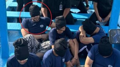 Potret Ammar Zoni: Mata Ditutup Kain Hitam Saat Dipindah ke Lapas Super Maximum Security Nusakambangan