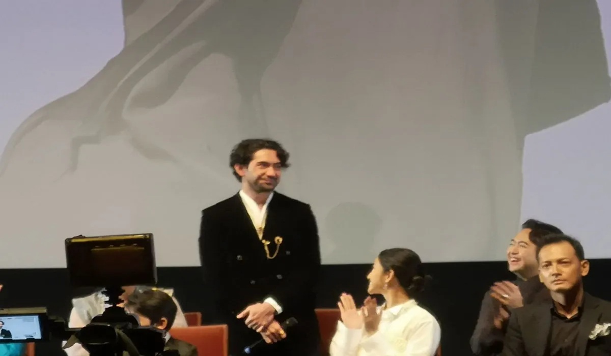 Reza Rahadian Gandeng Tim Kompeten untuk Film Pangku yang Menarik