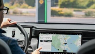 Rivian Beda dari Mobil Listrik Kebanyakan, Hindari Apple CarPlay