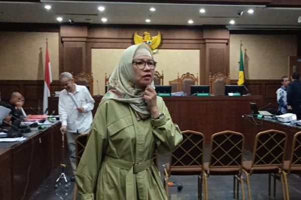 Sidang Kasus Korupsi Minyak: Karen Ungkap Sewa Terminal BBM Merak untuk Stok