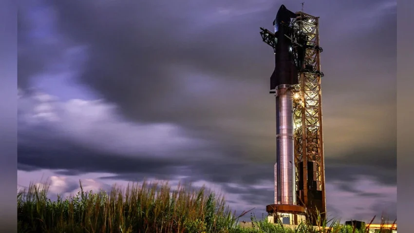 SpaceX Luncurkan Roket Starship ke-11 untuk Uji Desain Terbaru