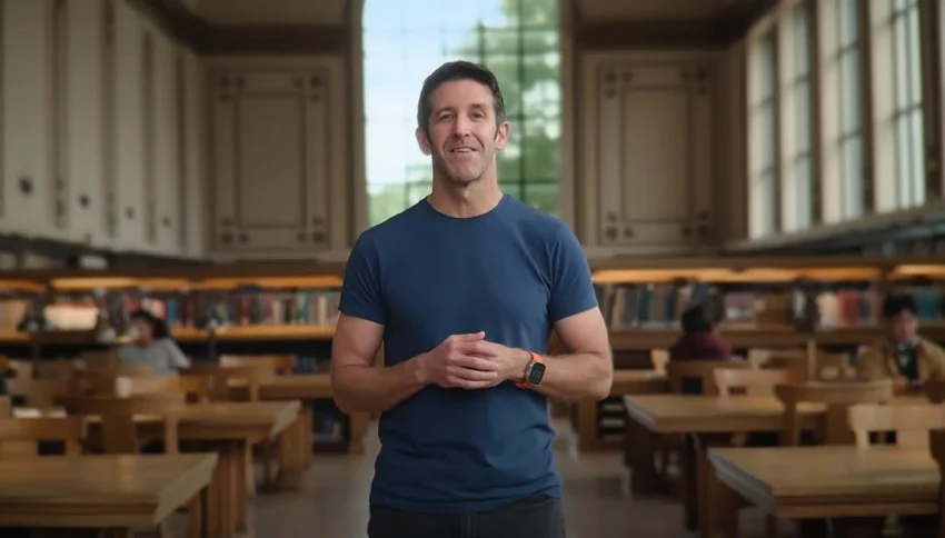 Takhta Apple Memanas: Kenali John Ternus, Calon Pengganti Tim Cook