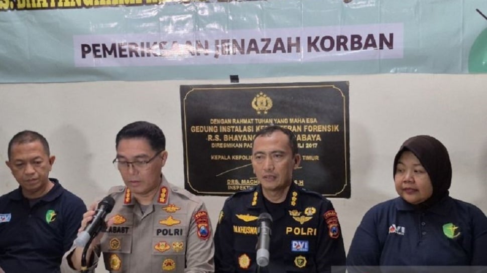 Tim DVI Identifikasi 7 Jasad Korban Ponpes Al Khoziny dari Bekasi dan Semarang