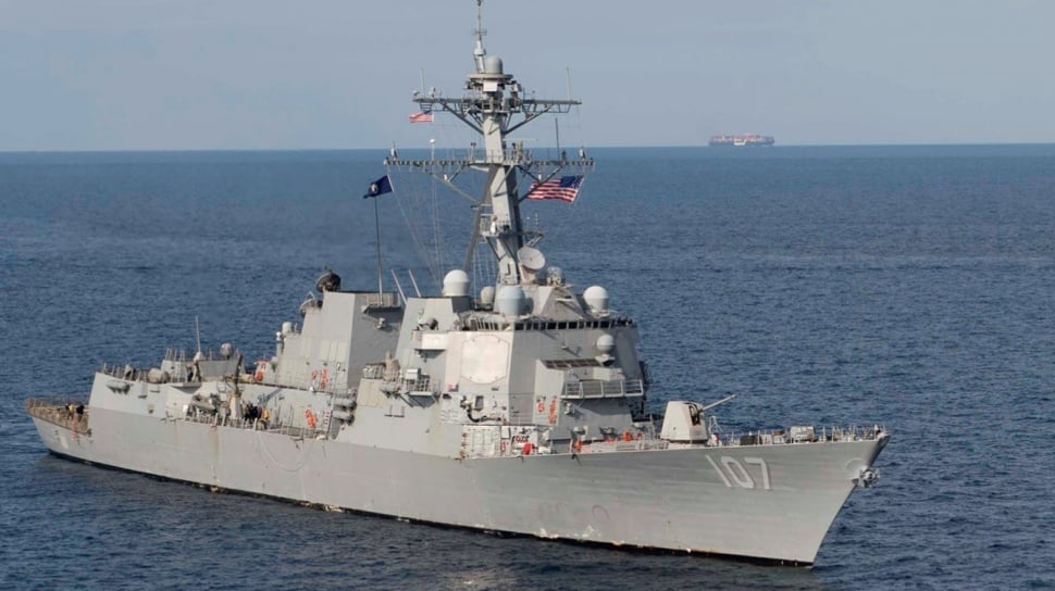 Trump Tingkatkan Tekanan Militer, AS Kirim Kapal Perang ke Dekat Venezuela